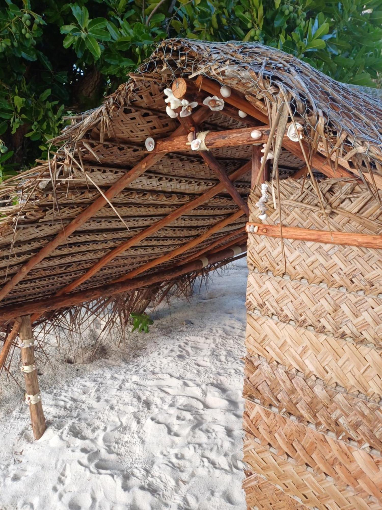 Poemanahere Island Camping A Maupiti Te-Fare-Arii Bagian luar foto