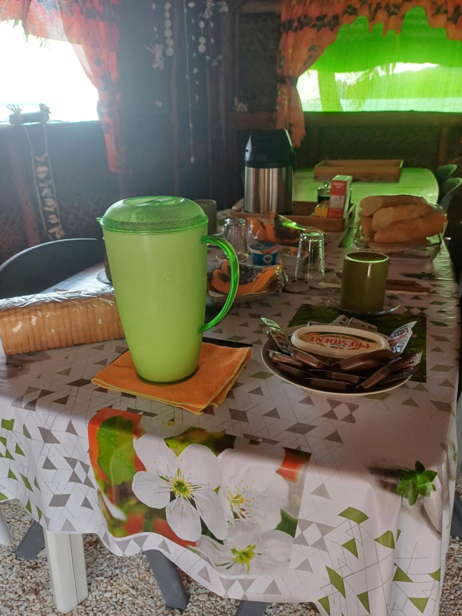 Poemanahere Island Camping A Maupiti Te-Fare-Arii Bagian luar foto